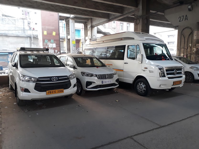 Delhi to Amritsar One-Way Taxi Service
