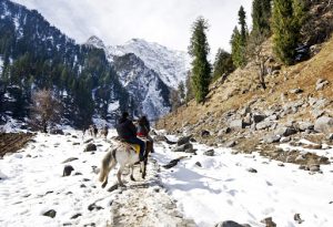 Explore unexplored Destinations | Rental Tempo Travellers