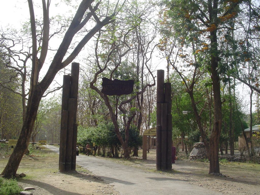jim-corbett-national-park-entrance