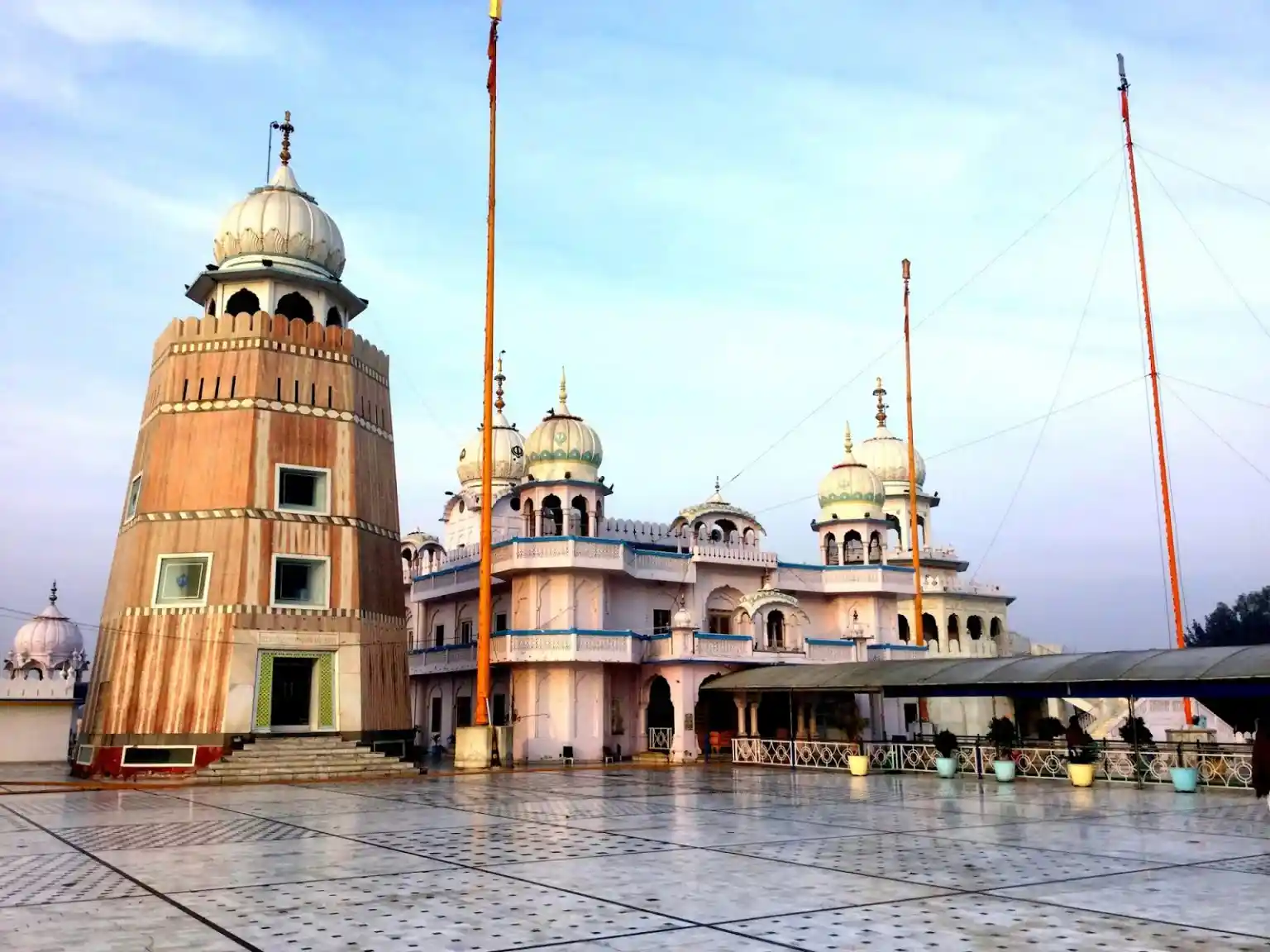 Damdama Sahib Temple | Rental Tempo Travellers