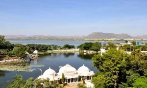 Shri-Raghunathji-Temple-Mount-Abu