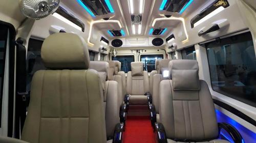 9 seater tempo traveller interior